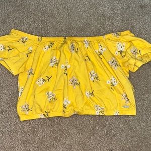 small, yellow off the shoulder top, Hollister